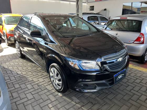 CHEVROLET ONIX 1.4 MPFI LT 8V FLEX 4P MANUAL CHEVROLET ONIX 1.4 MPFI LT 8V FLEX 4P MANUAL